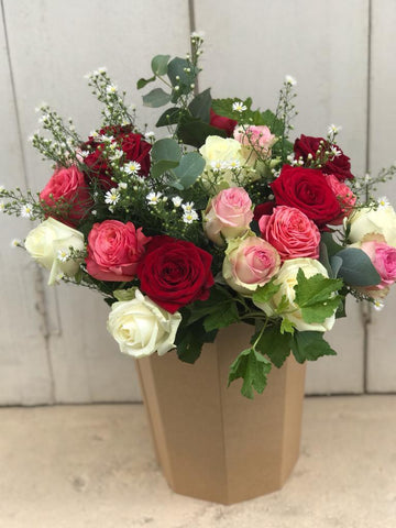 Bouquet de 20 tiges de roses variées